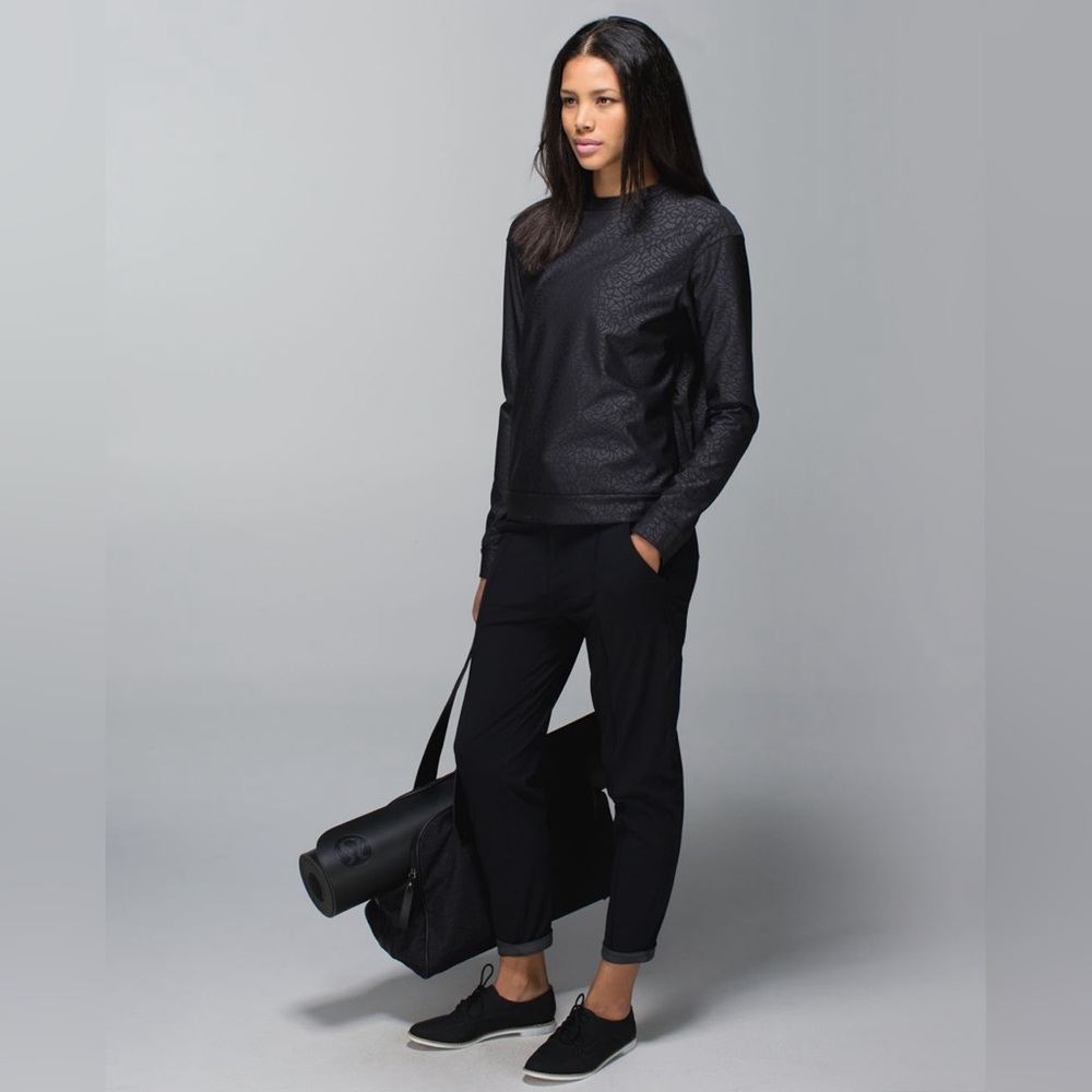 Lululemon Departure Top - Petal Camo Embossed Black - Picture 3 of 15